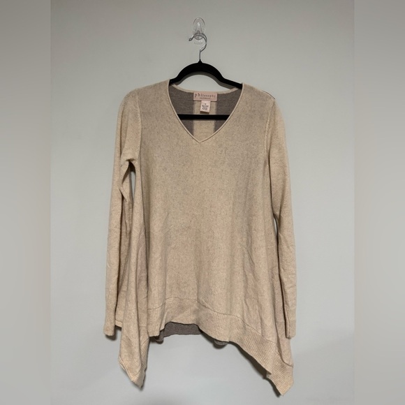 Philosophy Cream V-Neck Asymmetrical Cashmere Sweater Medium Minimalist Cozy - Picture 1 of 6